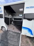 Camion Renault Master 2 chevaux,