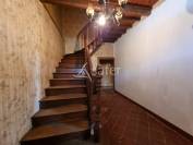 Maison, d&eacute;pendances et 4 ha de pr&eacute;s, proche de Maubourguet