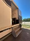 Camion chevaux 9 places
