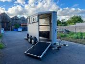 Ifor Williams HB403 de 2018, un van 1,5 place