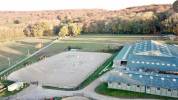 Cavalier groom maison au Haras de Bazemont 78 Yvelines
