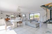 PORNIC - BORD DE MER - 150M2 HABITABLES - 4 Ha TERRAIN