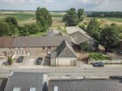 AUTHENTIQUE FERME BRABAN&Ccedil;ONNE avec infras. &eacute;questre