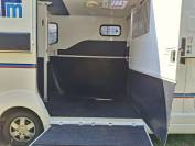 Camion de chevaux 