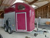 Van 2 places Cheval Liberte Gold II aluline