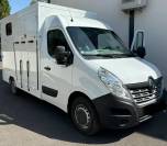 Location vl  chevaux Renault Master