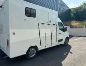 Location vl  chevaux Renault Master