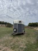 Van cheval libert&eacute; 2002 XL