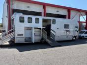 CAMION 4 CHEVAUX + HOME CAR 4 PLACES
