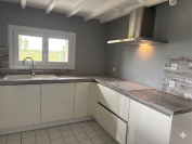 Propri&eacute;t&eacute; &eacute;questre priv&eacute;e avec potentiel g&icirc;te, 2 boxes