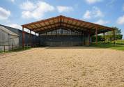 Haras de 11 hecatres sur Forges les Eaux 