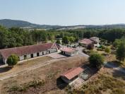 Maison avec lac priv&eacute; et 60ha de for&ecirc;t
