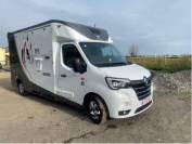 Van Camionnette chevaux ameline stalle