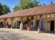 Livery yard  Ain