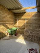 Barns &agrave; vendre