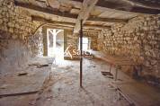 CORPS DE FERME ET VILLA TRADITIONNELLE - POMEYS