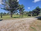 Propri&eacute;t&eacute; &eacute;questre -Chalain le Comtal (42) 1.6 hectares
