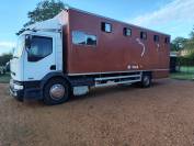 Camion chevaux 7 places 