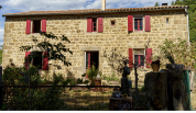 Bonita residencia ecuestre En venta Ard&egrave;che
