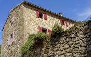 Bonita residencia ecuestre En venta Ard&egrave;che