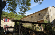 Bonita residencia ecuestre En venta Ard&egrave;che