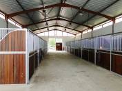 Haras d’élevage et de sport sur 34 hectares 