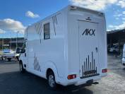 neuf CAMION VL 3T5 AKX en STALLE