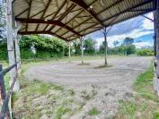 VIMOUTIERS - MAISON ET INSTALLATIONS EQUESTRES - 5 HA