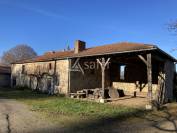 Domaine de caractère à rénover sur 17ha