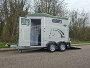 VAN CHEVAL LIBERTE NEUF &ndash; TOURING JUMPING LUXE GRANDE SELLERIE &ndash; 2 PLACES