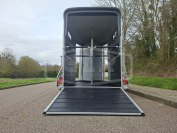 VAN CHEVAL LIBERTE NEUF &ndash; TOURING JUMPING LUXE GRANDE SELLERIE &ndash; 2 PLACES