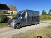  RENAULT MASTER 4 – STALLE 5 PLACES – 165CV – NEUF