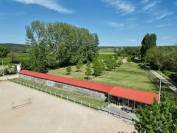 Écurie moderne en plein coeur de la Provence (30)