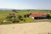Magnifique ferme avec 3 boxes et paddock