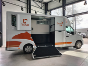 Kleine paardenvrachtwagen (B rijbewijs) Renault Master 2022 Tweedehands