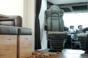 Camion per Cavalli Krismar MERCEDES ACTROS XL CABINE  2024 Nuovo