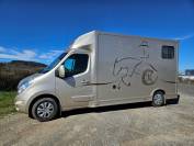 Kleine paardenvrachtwagen (B rijbewijs) Laissac bedrijfsauto's Zen avec couchage 2016 Tweedehands