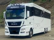 MAN TGX 26.400 FIRST EDITION POP OUT