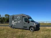 VEHICULE DE DEMONSTRATION :  RENAULT MASTER 4 STALLE 