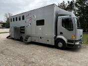 Camion 5places chevaux 12t