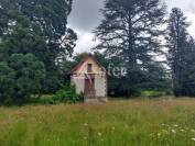 En Creuse, proche d'une Ville touristique, cet ensemble de carac