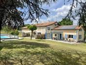 Maison et gîte sur 39ha avec étang en forêt de la Double