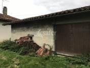 JAYAT / Ferme à rénover / 80 m² / 3.56 ha