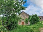 Aux confins de la Creuse et du Puy-de-Dôme, propriété bâtie