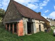 Aux confins de la Creuse et du Puy-de-Dôme, propriété bâtie