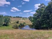 Propriété agricole bâtie d'environ 32 ha très bien groupés