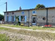 Propriété de caractère, isolée du voisinage avec 60 ha atten