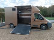 à vendre camionnette 2 chevaux Peugeot boxer 