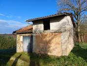 Corps de ferme sur 18ha avec plantation de Douglas