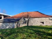 Belle propriété en pierre avec moulin fonctionnel sur 36ha